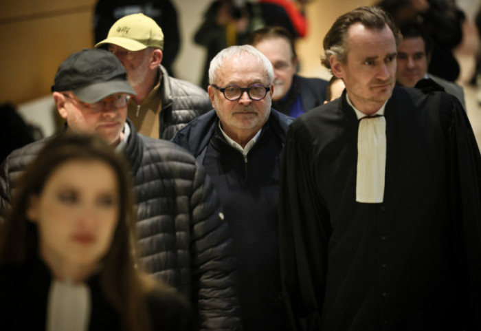 I hodhi deputetes ekstazi në gotë për ta përdhunuar, Senatori rrezikon deri në 10 vite burg