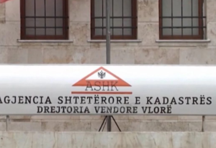 Zhvendosja e Kadastrës, Dhoma e Avokatisë së Vlorës: Vendim diskriminues