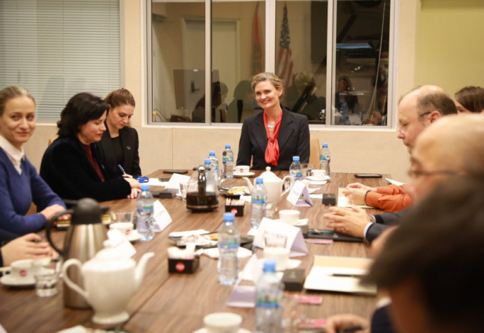 Deputetë të rinj shqiptarë në SHBA për programin e Vizitorëve Udhëheqës