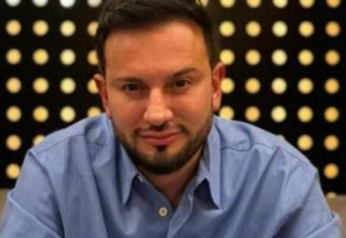 Pas agresionit fizik, sulmohet shtëpia e gazetarit