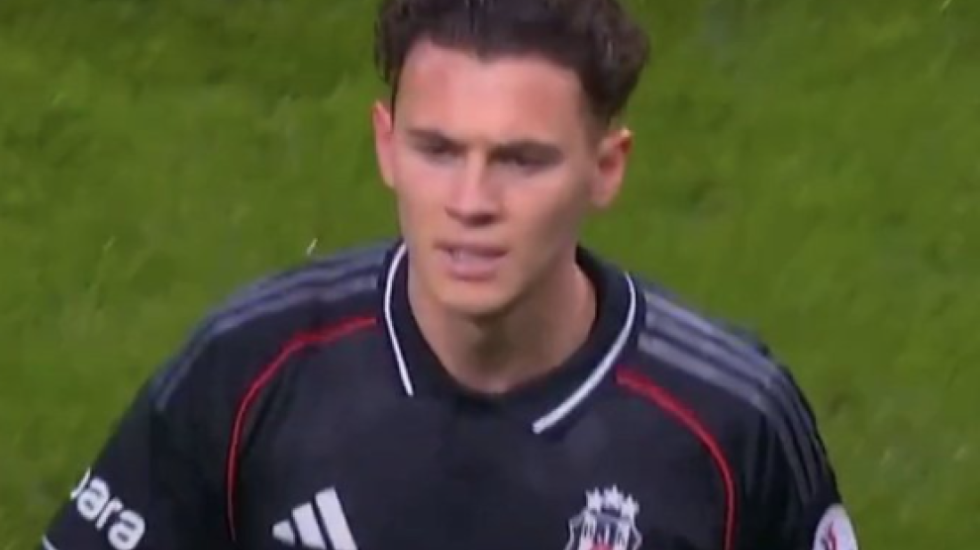 Asllani e pëson keq, Federata turke e ndëshkon sërish