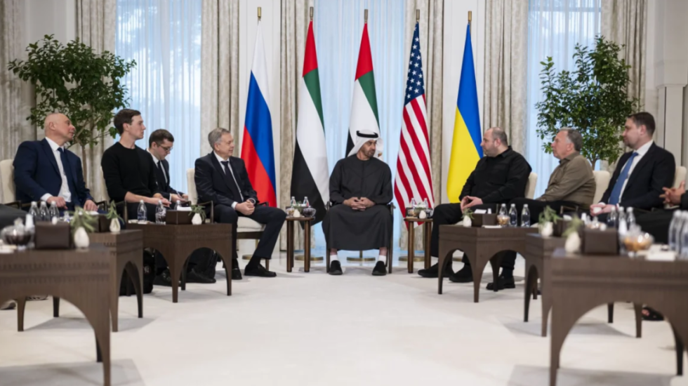 Ukraina dhe Rusia ulen sërish në një tryezë, Zelensky: Negociatat rifillojnë më 4 shkurt në Abu Dhabi
