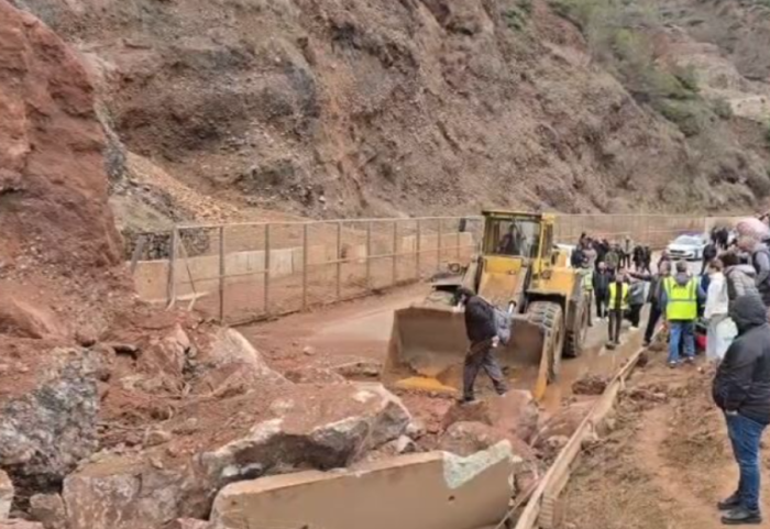 Bllokimi i Elbasan- Qafë Thanë, autoritetet tregojnë alternativë tjetër rruge