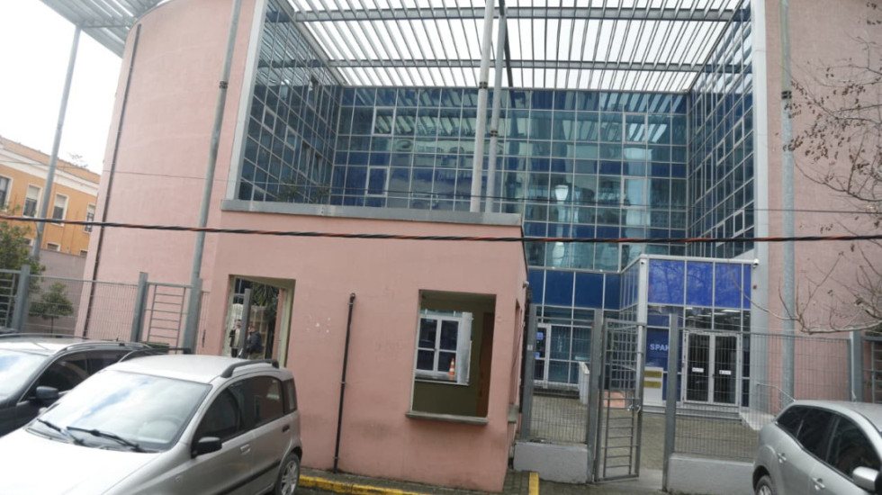 Pas 2 vitesh del nga burgu Xhelal Rraja, i ndryshon masa e sigurisë