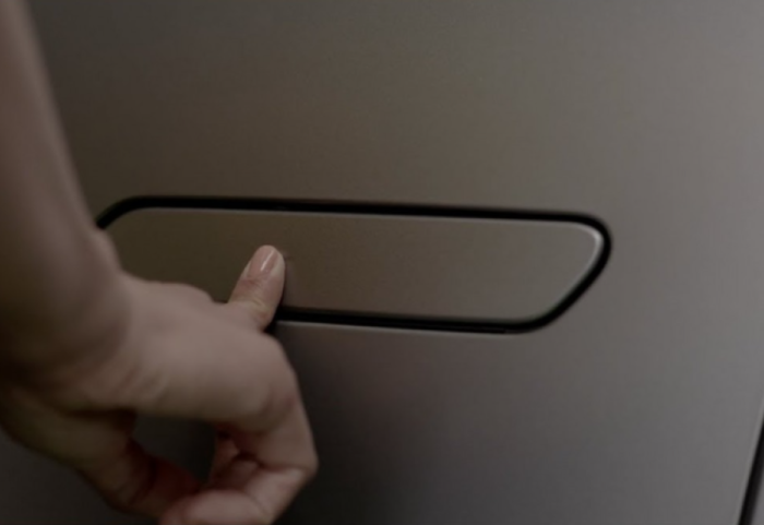 Kina ndalon dorezat e fshehta në dyert e makinave