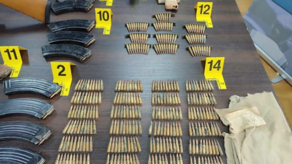 Zbulohet një tjetër arsenal armësh në Mitrovicën e Veriut