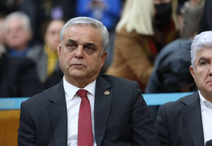 "S'ka rritje, na duhen lekët për t'u armatosur përballë Greqisë", deputeti lë pa fjalë 17 milionë pensionistë në Turqi