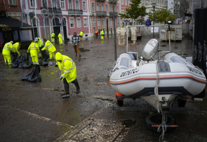 Stuhia Leonardo shkakton përmbytje dhe viktimën e parë në Portugali