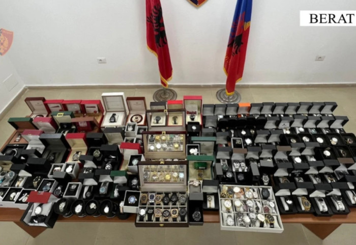 Shiste "Rolex" imitime, procedohet pronari i dyqanit