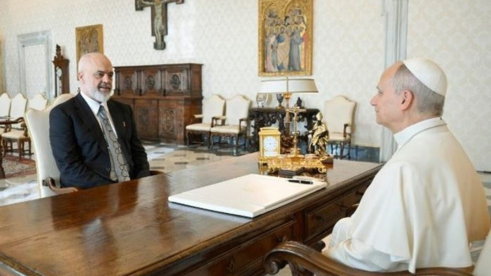 Rama takohet në Vatikan me Papa Leonin e XIV