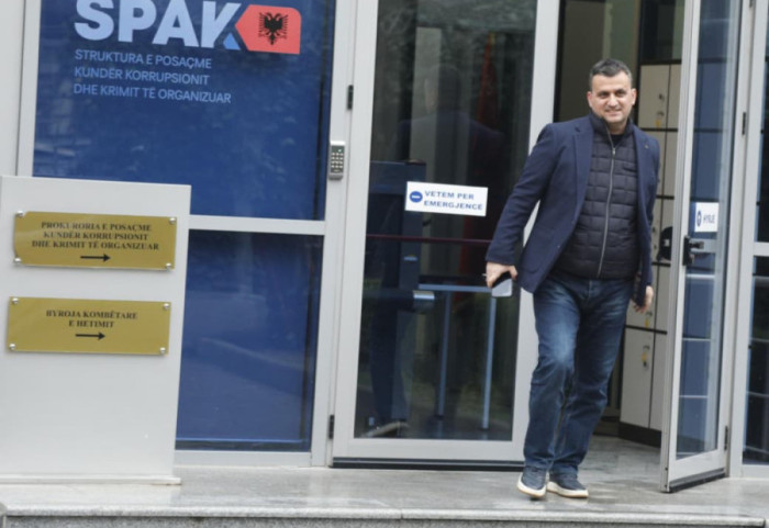 Kryebashkiaku i Gjirokastrës tre orë në SPAK, Golemi: U pyeta si person në dijeni!