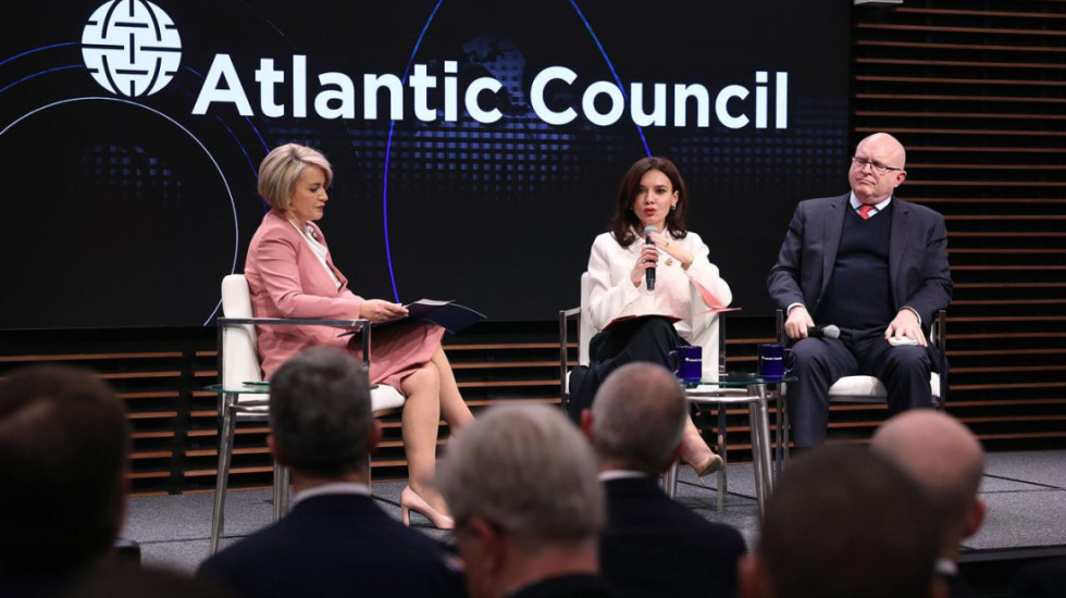 Tabaku dhe Spiropali së bashku në Balkan Forward Summit në Uashington