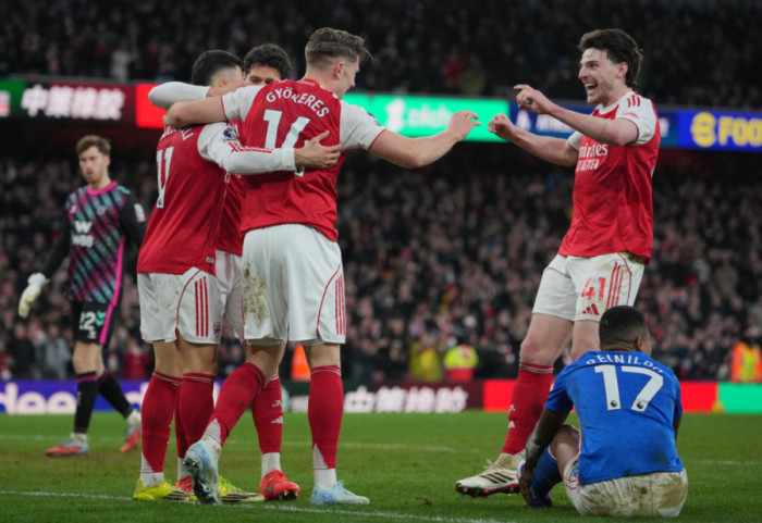 Arsenali marshon drejt titullit, mposht bindshëm Sunderlandin dhe shkëputet në krye