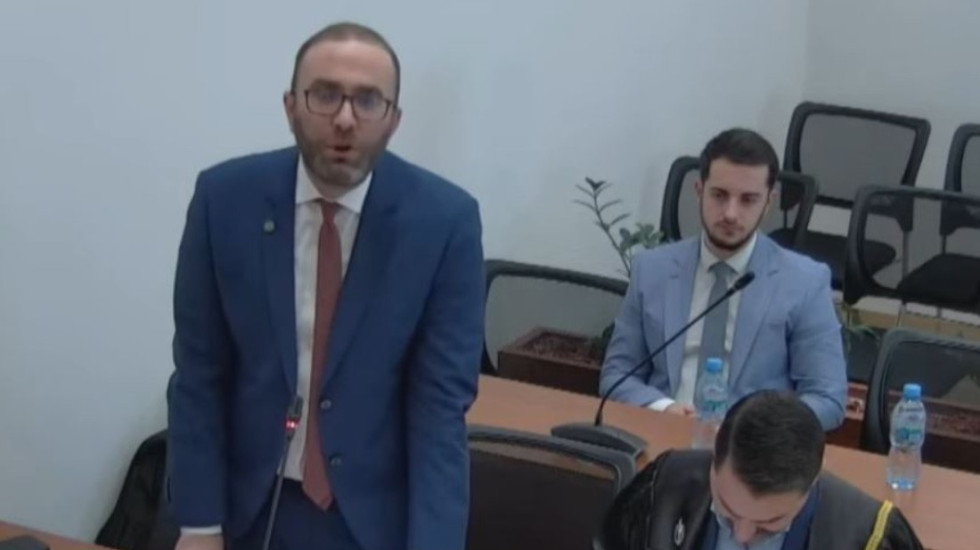 Rregullorja e Kuvendit në Kushtetuese, Bardhi: Duan të përjashtojnë opozitën