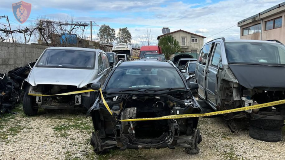 Çmontohen 68 makina pa dokumentacion, arrestohet një person, një tjetër në kërkim