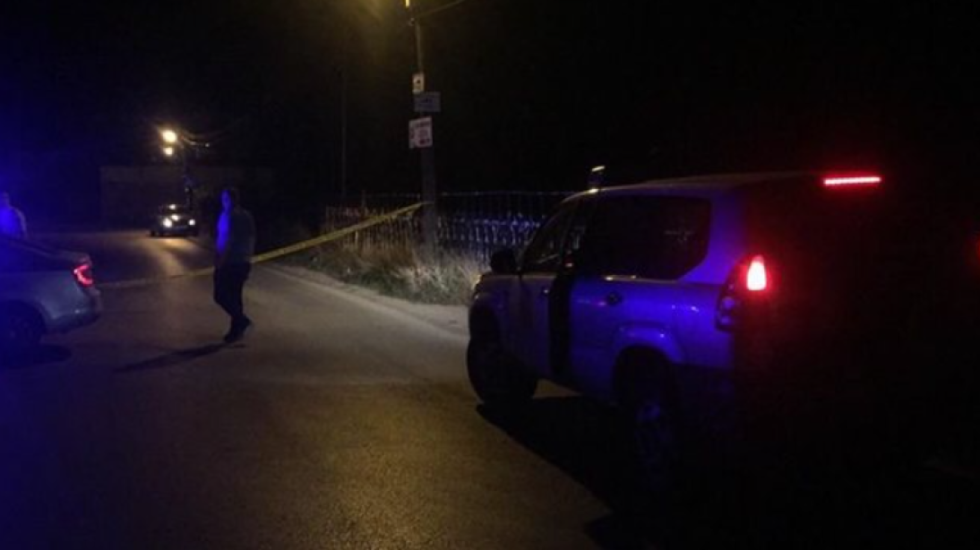 Kërcet arma në Mitrovicën e Jugut, ka të plagosur, dy në pranga