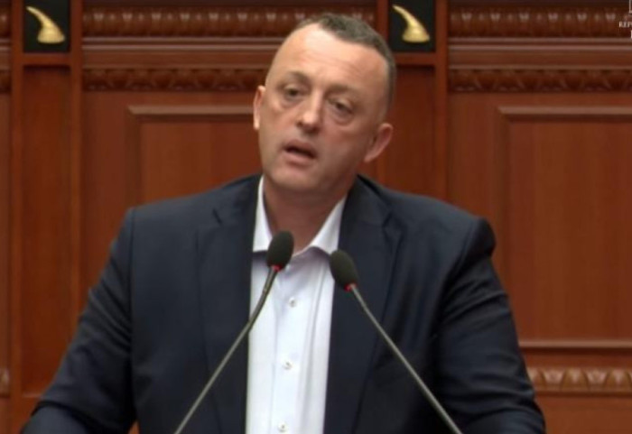 "Grupi i zjarrit, shpikje", ish gardisti Agron Malaj, flet pë herë të parë për 21 janarin