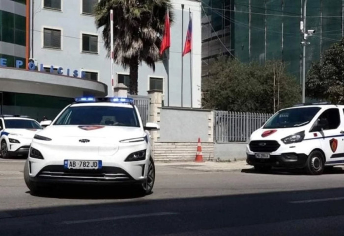 Ishte duke pirë kafen, ndërron jetë 73-vjeçari