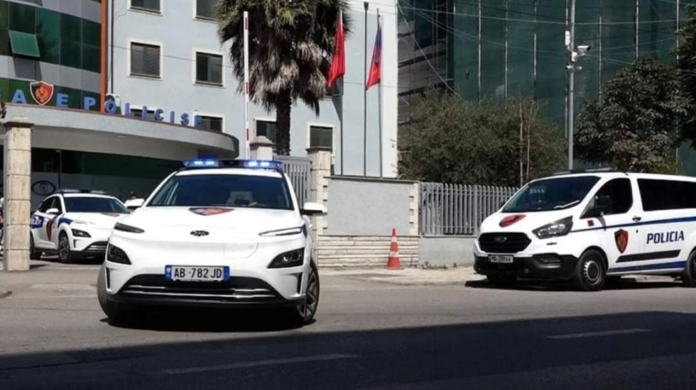 Ishte duke pirë kafen, ndërron jetë 73-vjeçari