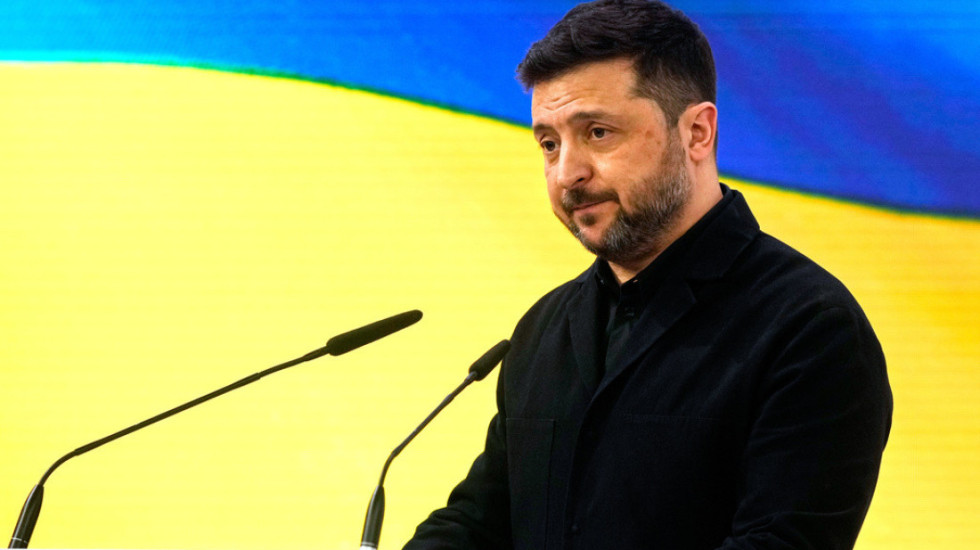 Zelensky propozon armëpushim për Pashkë, Kremlini kërkon marrëveshje të plotë paqeje