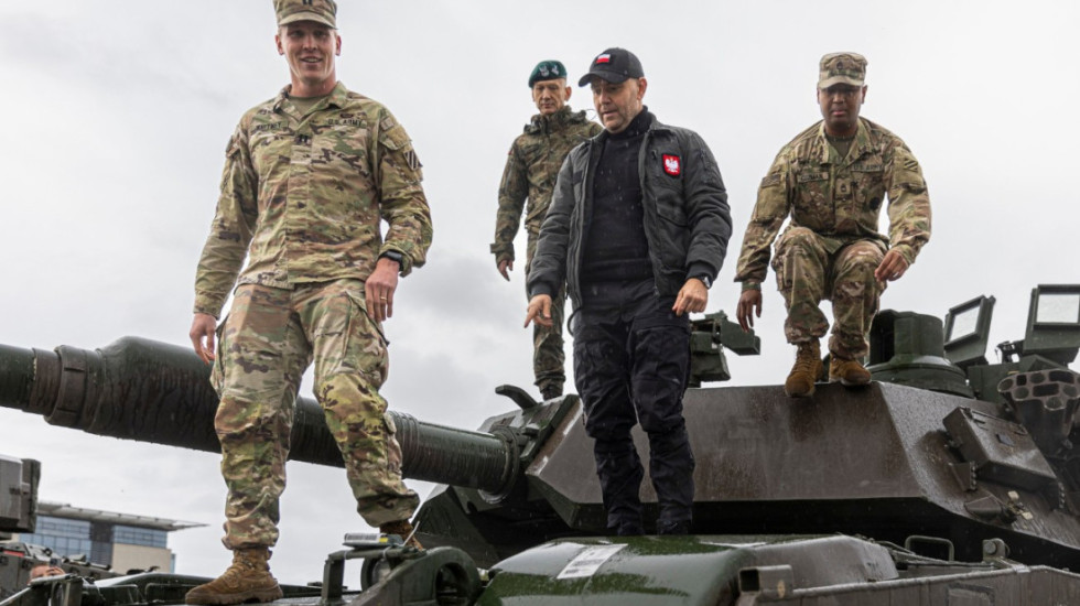 Polonia kërkon të bëhet “bërthamore”, Presidenti Nawrocki: Na kërcënon Rusia