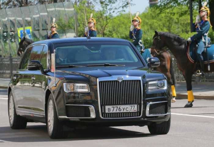 Vladimir Putin humb lodrën e tij të preferuar, mbyllet fabrika e "Rolls Royce-t" rus