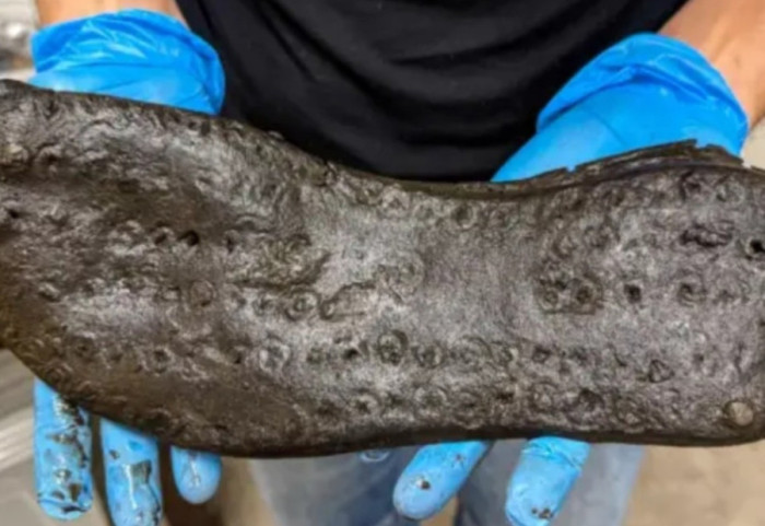 Romakët ishin gjigantë? Zbulimi i këpucës me numër 47 trondit arkeologët