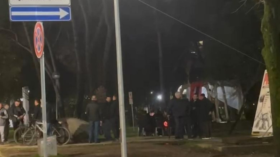 Protesta e PD, Adriatik Lapaj zhvendoset nga kryeministria