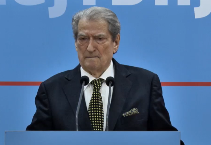 Zbardhet vendimi i Kushtetueses: Zgjatja e “arrestit shtëpiak” për Berishën, antikushtetues