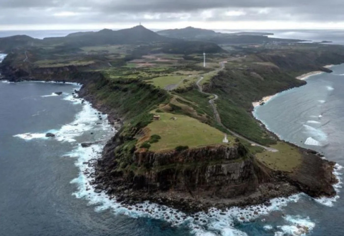 Japonia "blindon" ishullin pranë Tajavanit, do të vendosë raketa deri në vitin 2031