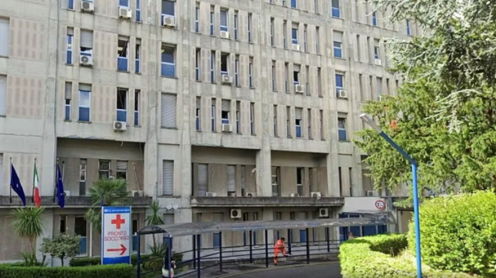 Në Napoli klani mafioz kontrollonte edhe spitalin, katër të arrestuar