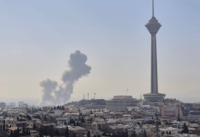 “Edhe SHBA po sulmojnë Iranin”, New York Times: Sulm më i gjerë se ai i qershorit