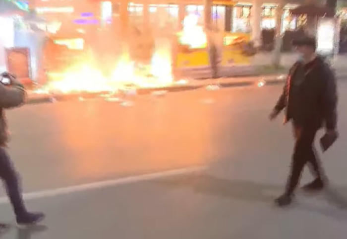 “Po grinden me koshat”, Koçiu për protestën: Të shkosh me molotov drejt policisë, provokim