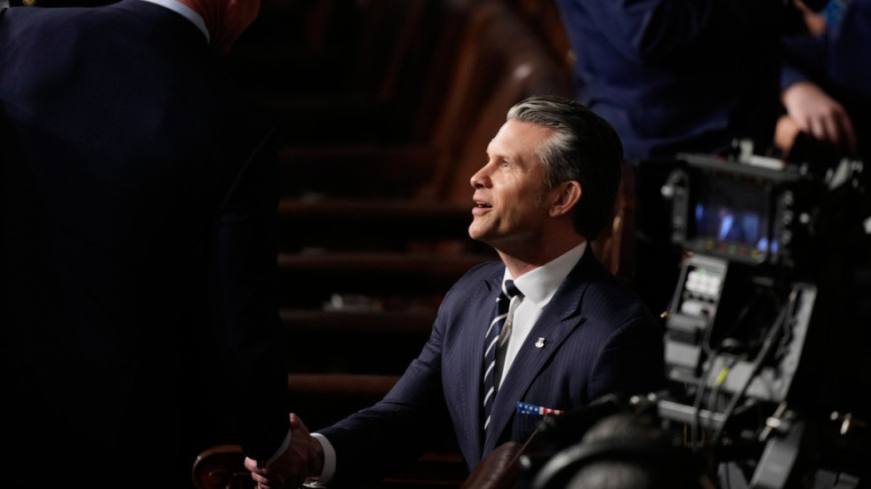 E konfirmon Sekretari Amerikan i Mbrojtjes: Fundosëm anijen luftarake iraniane me silurë!