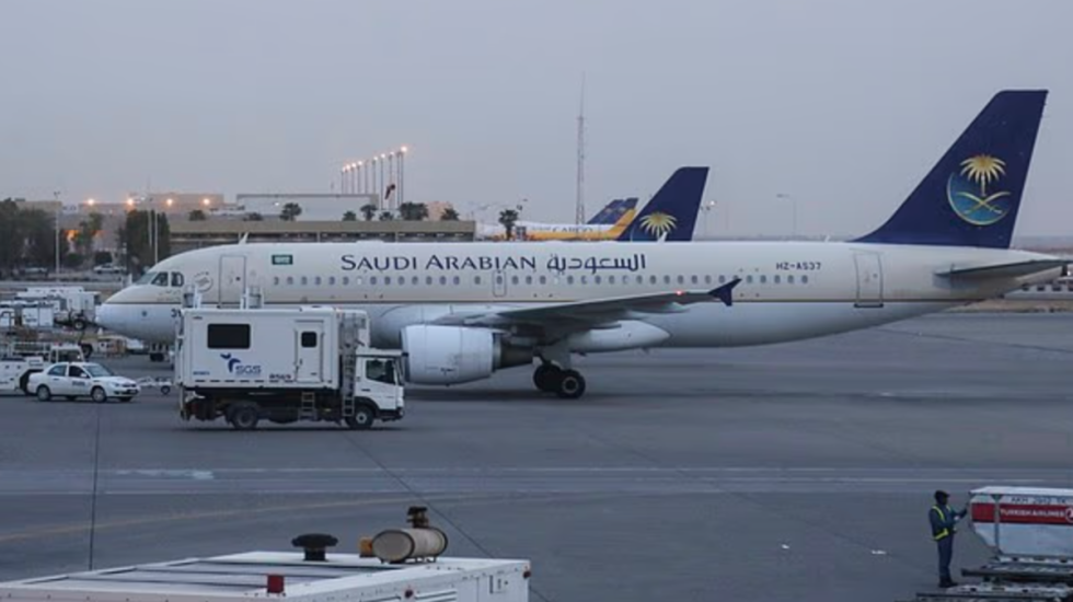 Kriza e naftës godet aviacionin, çmimet e biletave drejt rritjes