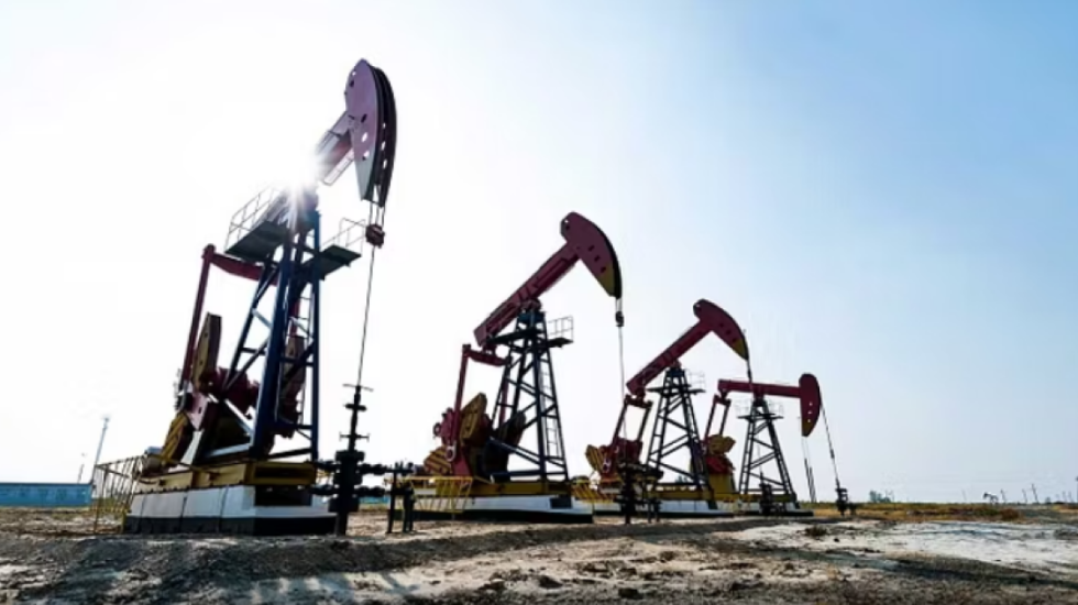 Japonia gjen një “alternativë” për naftën, do të prodhojë energji nga dallgët e detit