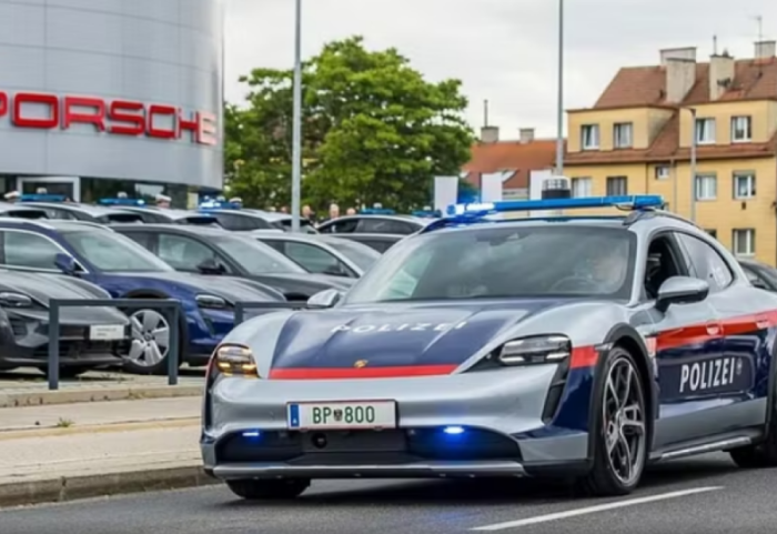 Probleme dhe vonesa, policia heq dorë nga makinat elektrike