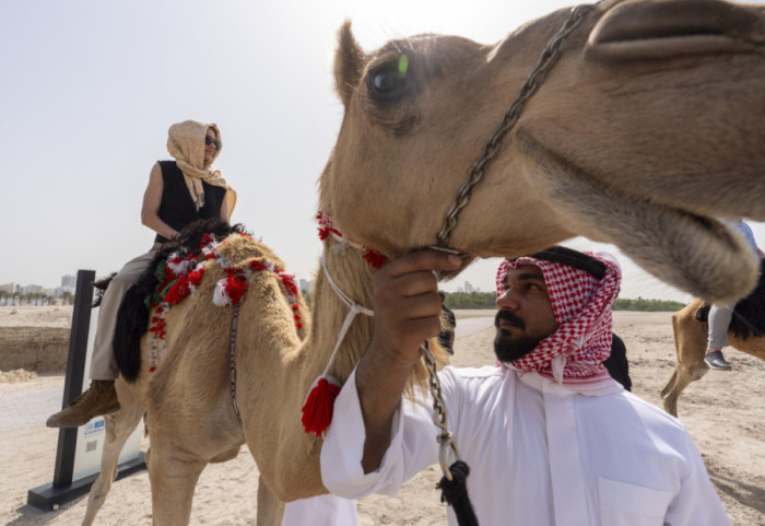 S’kualifikohen 20 deve nga konkursi i bukurisë, kishin fryrë buzët me botox