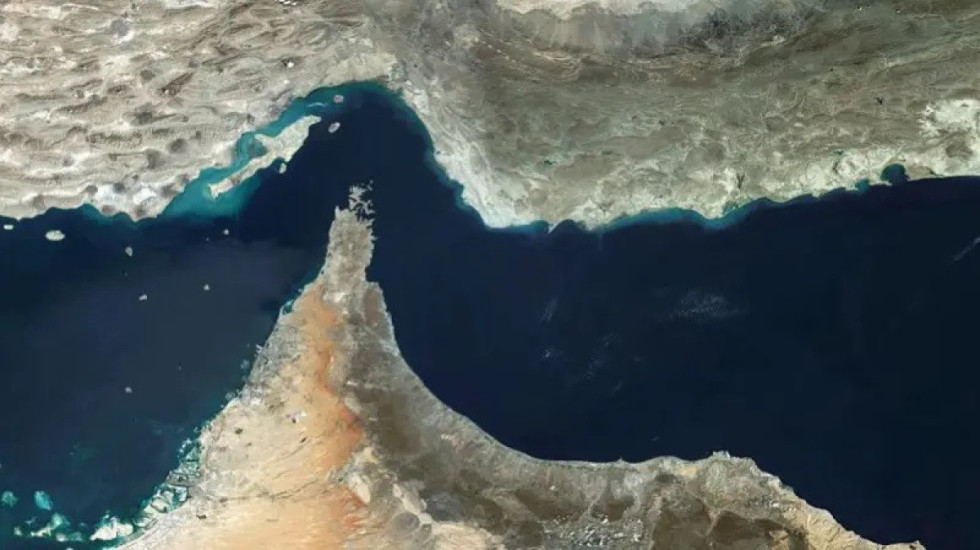 Kina dhe Irani në bisedime për kalimin e sigurt për disa dërgesa