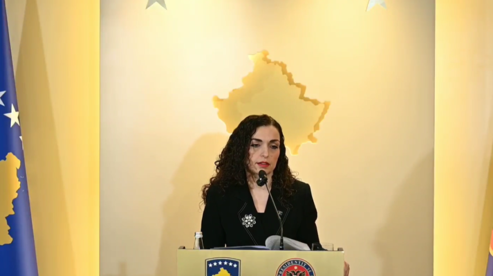 Dy herë në pak ditë, Kushtetuesja në Kosovë rrëzon sërish Presidenten Osmanin