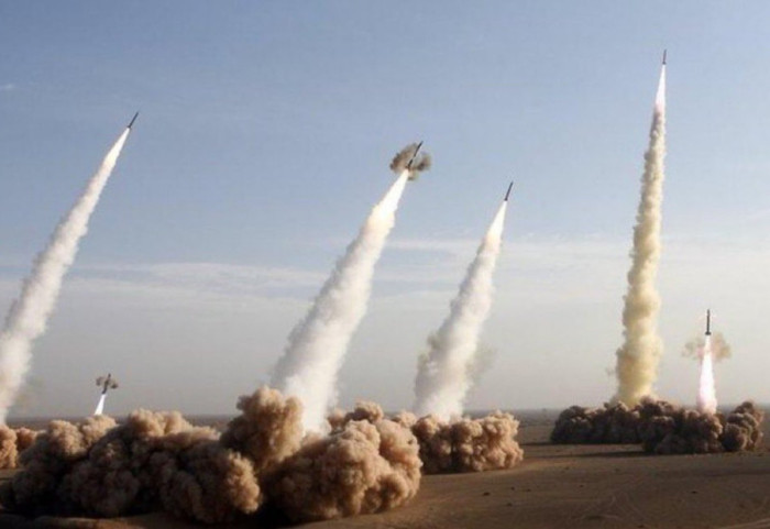 U përdorën armatime “të vjetra”, Irani paralajmëron lëshimin e raketave të gjeneratës së re