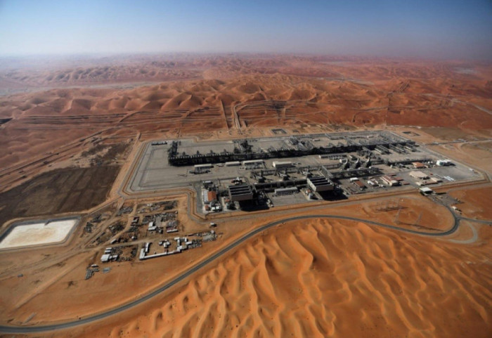 Teherani i dha garanci fqinjëve por vijon sulmet, vendet e Gjirit Persik interceptojnë dronët iranianë