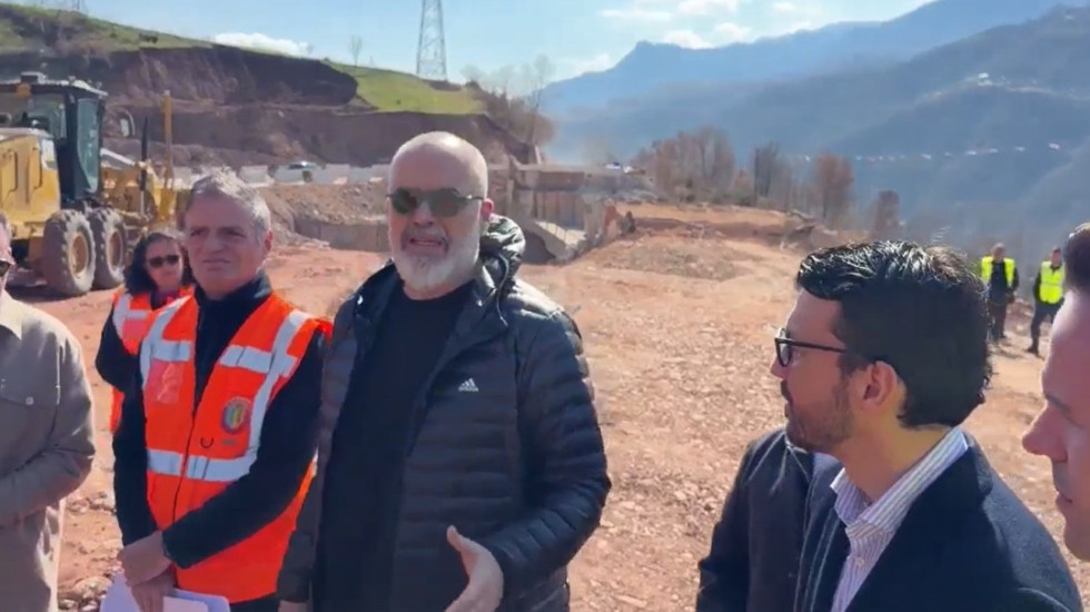 Hapet pas 11 ditësh aksi Librazhd-Prrenjas, Rama: Rrëshqitje të shkaktuara nga faktori gjeologjik