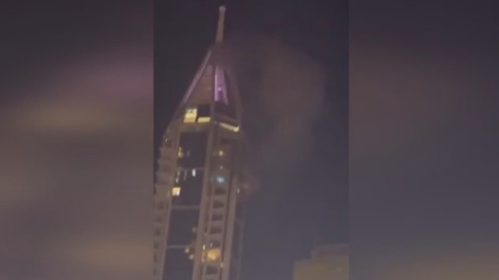 VIDEO- Raketa iraniane godet grataçelën luksoze të Dubait