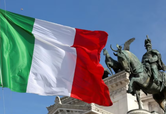 Zbulohet numri i shqiptarëve që jetojnë në Itali