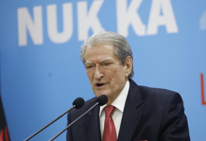 "Qiqra në hell", Berisha: Elisa Spiropali kërkon debat të hapur në shpellën e mafies!