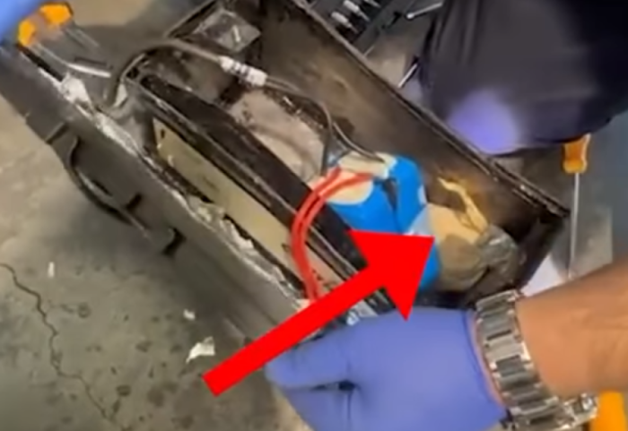 Flori në baterinë e makinës, 26-vjeçari kapet me mallra kontrabandë në Kamëz