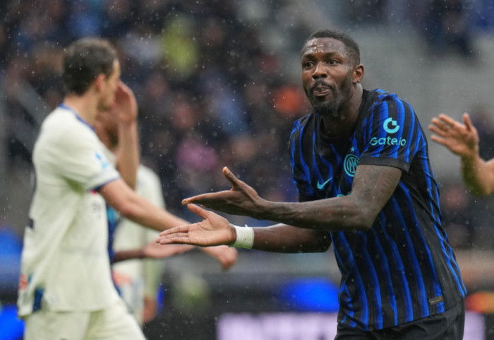 Inter zhgënjen në “San Siro”, lë pikë ndaj Atalantës, Milani pas dere