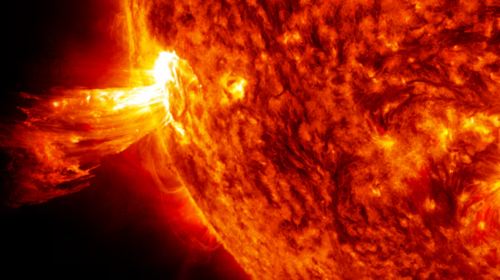 Shkencëtarët zbulojnë superstuhinë diellore në Mars