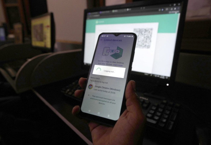 App italian imiton WhatsApp, mashtrohen 200 persona